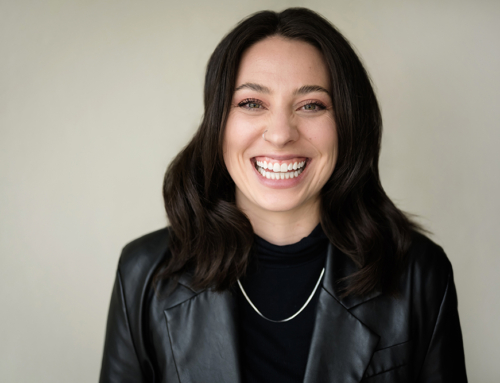 HOW TO PREPARE FOR YOUR HEADSHOT SESSION